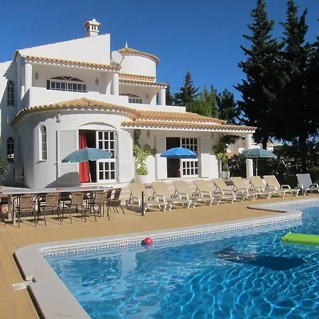 6 Bedroom Private Tenazinha I, With Private Pool Villa *
