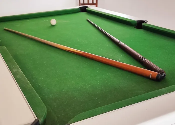 6 Bedroom Private Tenazinha I, With Private Pool فيلة *