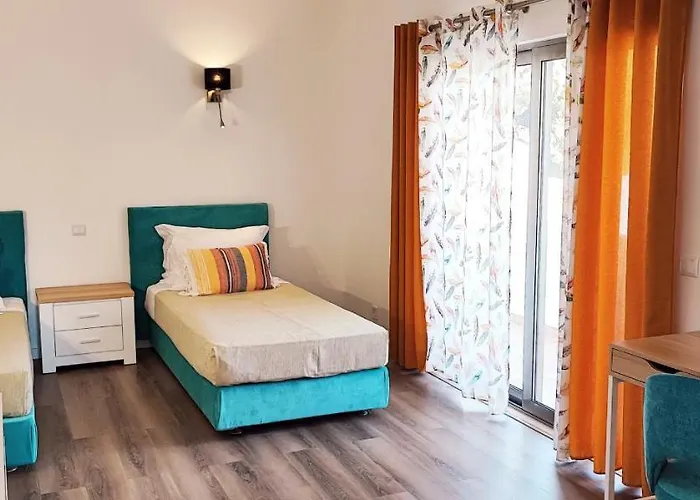 فيلة 6 Bedroom Private Tenazinha I, With Private Pool البوفيرا