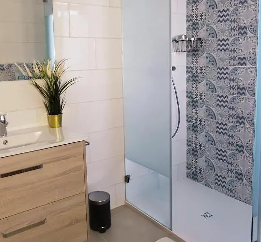 فيلة 6 Bedroom Private Tenazinha I, With Private Pool البوفيرا