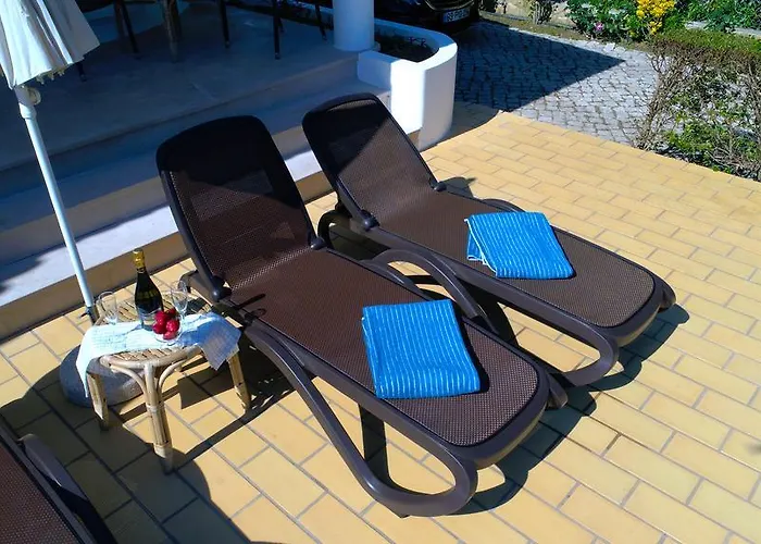 6 Bedroom Private Tenazinha I, With Private Pool